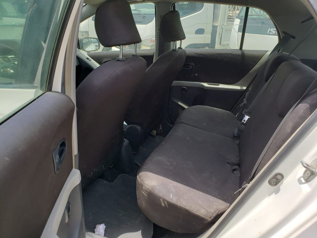 Toyota Yaris 1.5L, 14" Tyre, Xenon Headlights, Rear Wiper, Fabric Seats, Power Windows (LOT # TYH2007)