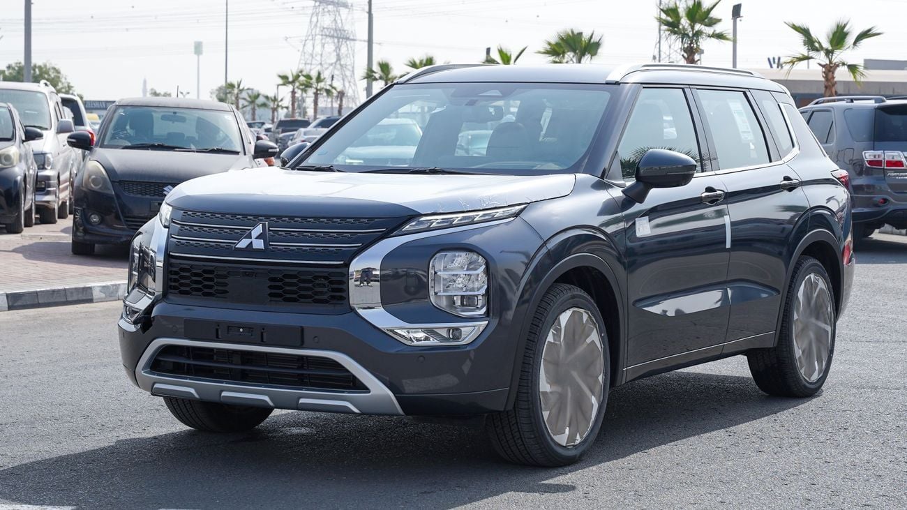 ميتسوبيشي آوتلاندر جديد كلياً 2025 Mitsubishi Outlander P-Line 2.5L 7-ركاب SUV مواصفات الخليج