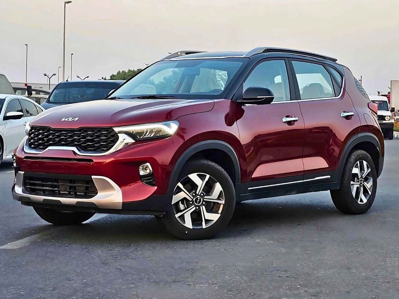 كيا سونیٹ DUAL TONE/ 1.5L V4/ SUNROOF/ FULL OPTION/ PUSH START (CODE# 68065)
