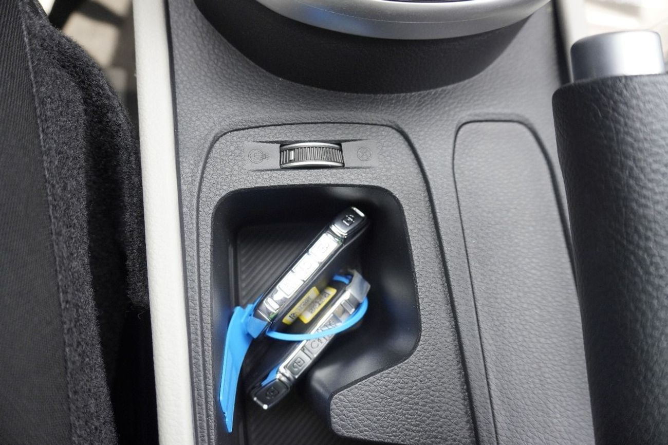 Kia Carens Kia Carens 1.5L ,7 SEATER, LEATHER SEAT, PUSH START,PARKING SENSOR, FOG LIGHTS, MODEL 2025