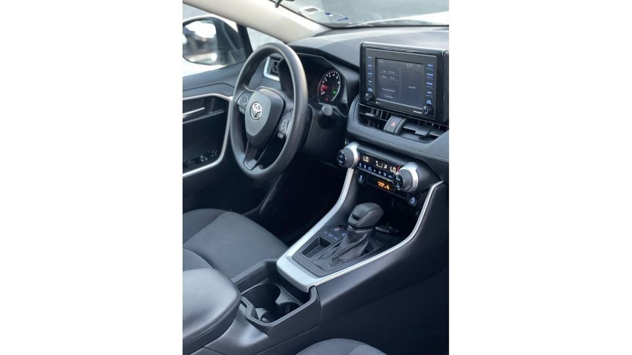 تويوتا راف ٤ 2021 Toyota Rav4 XLE 2.5L V4 Push Start Electric Seat -  UAE PASS