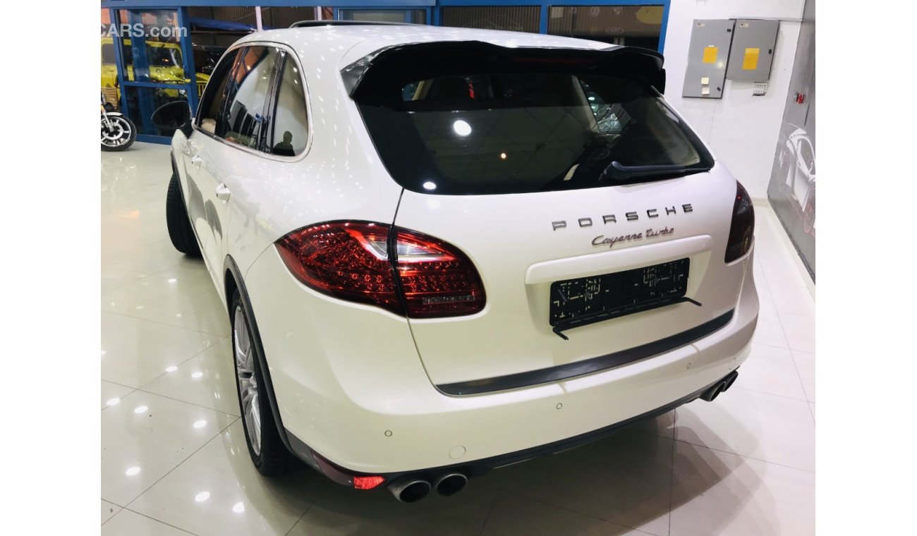 Porsche Cayenne Turbo 2011 - GCC - ONE YEAR WARRANTY