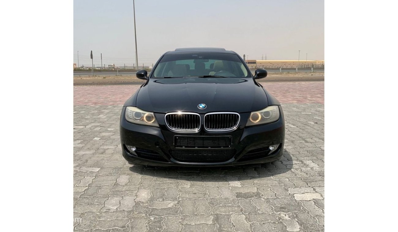 BMW 323