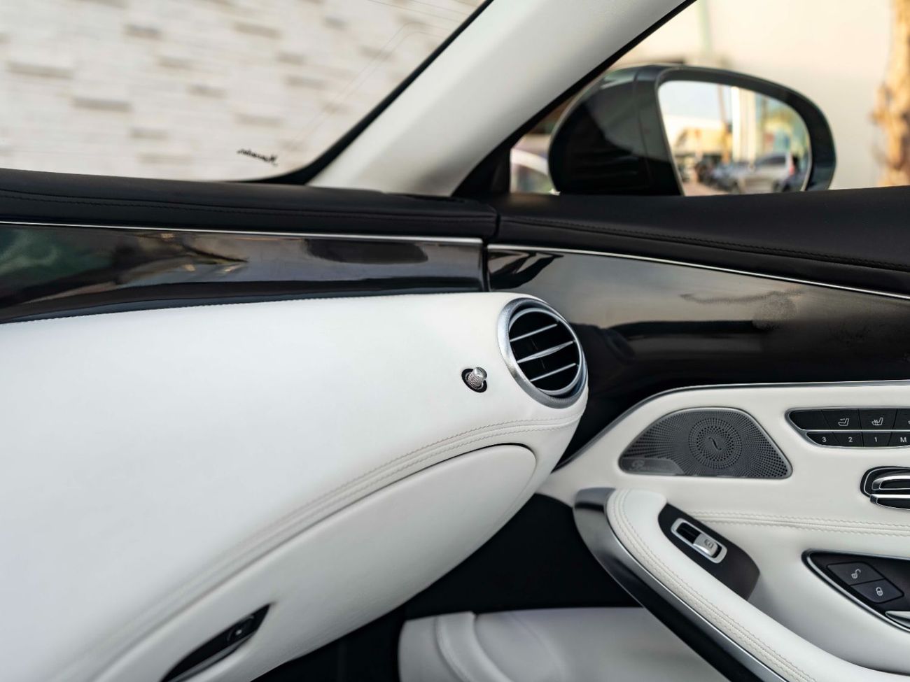 Mercedes-Benz S 63 AMG Coupe S63 AMG Convertible