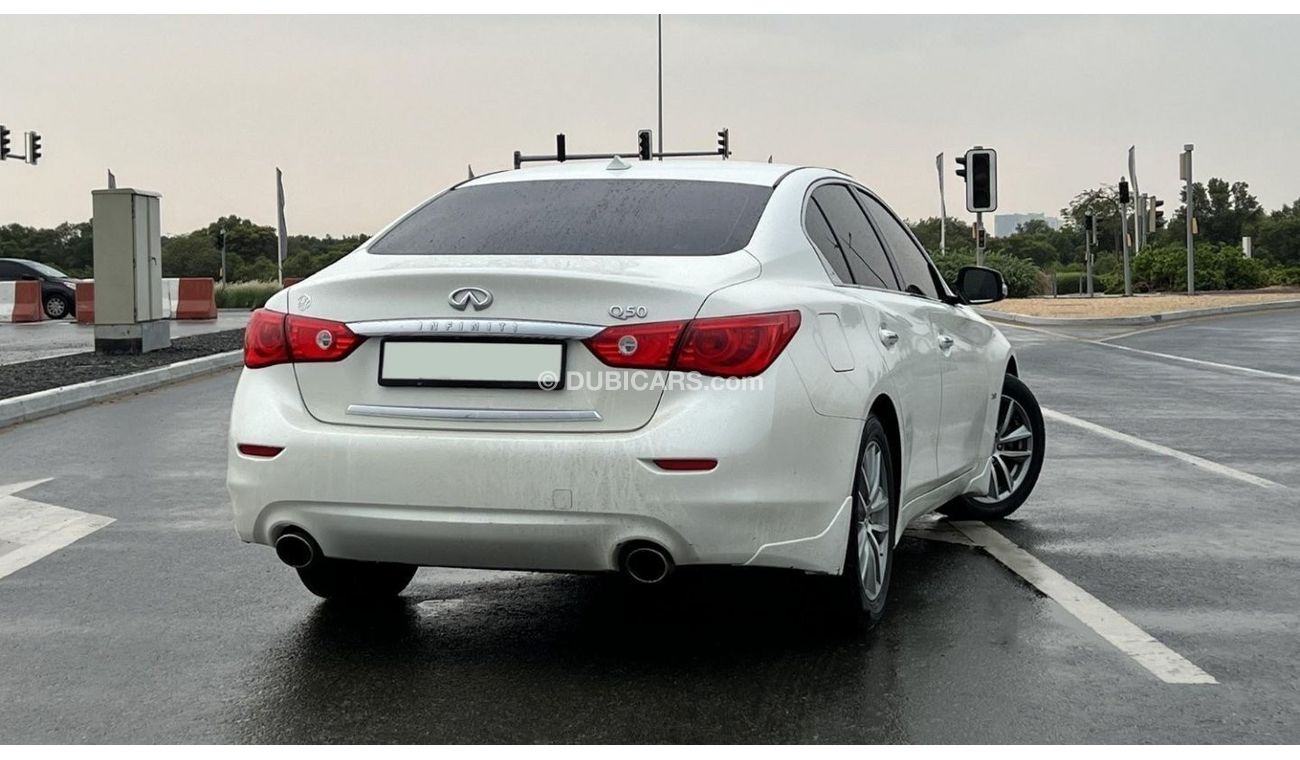 Infiniti Q50