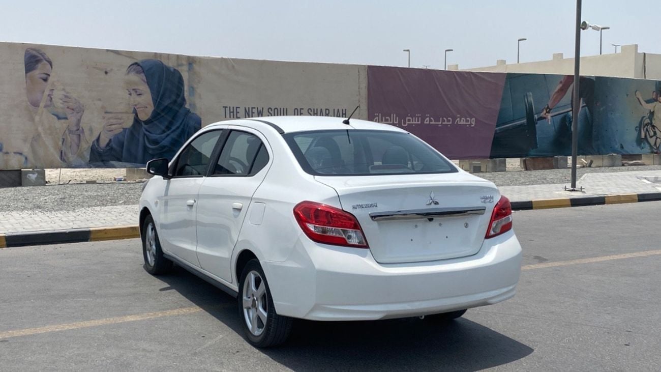 Mitsubishi Mirage GLX Mid 1.2L