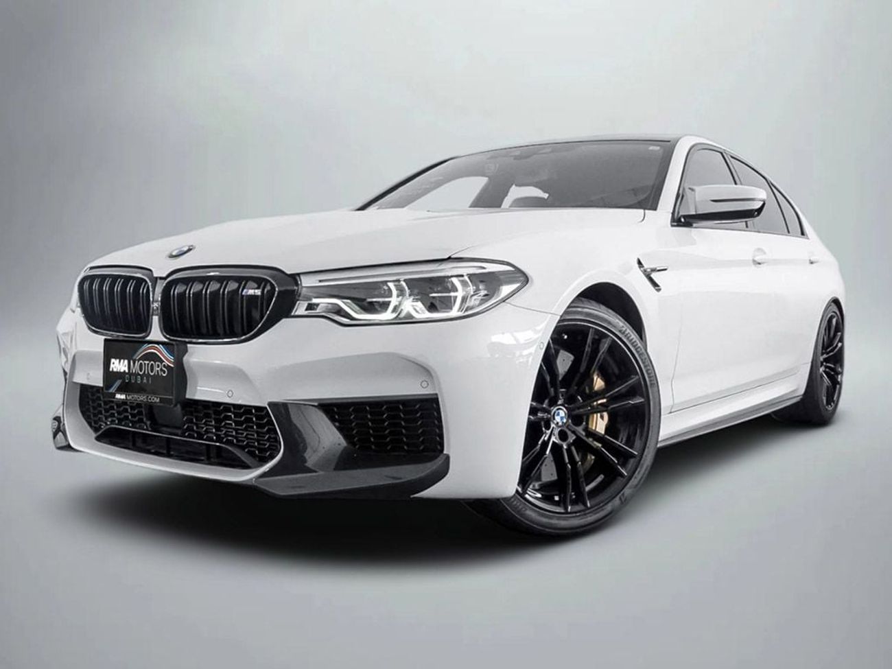 BMW M5 Std 4.4L
