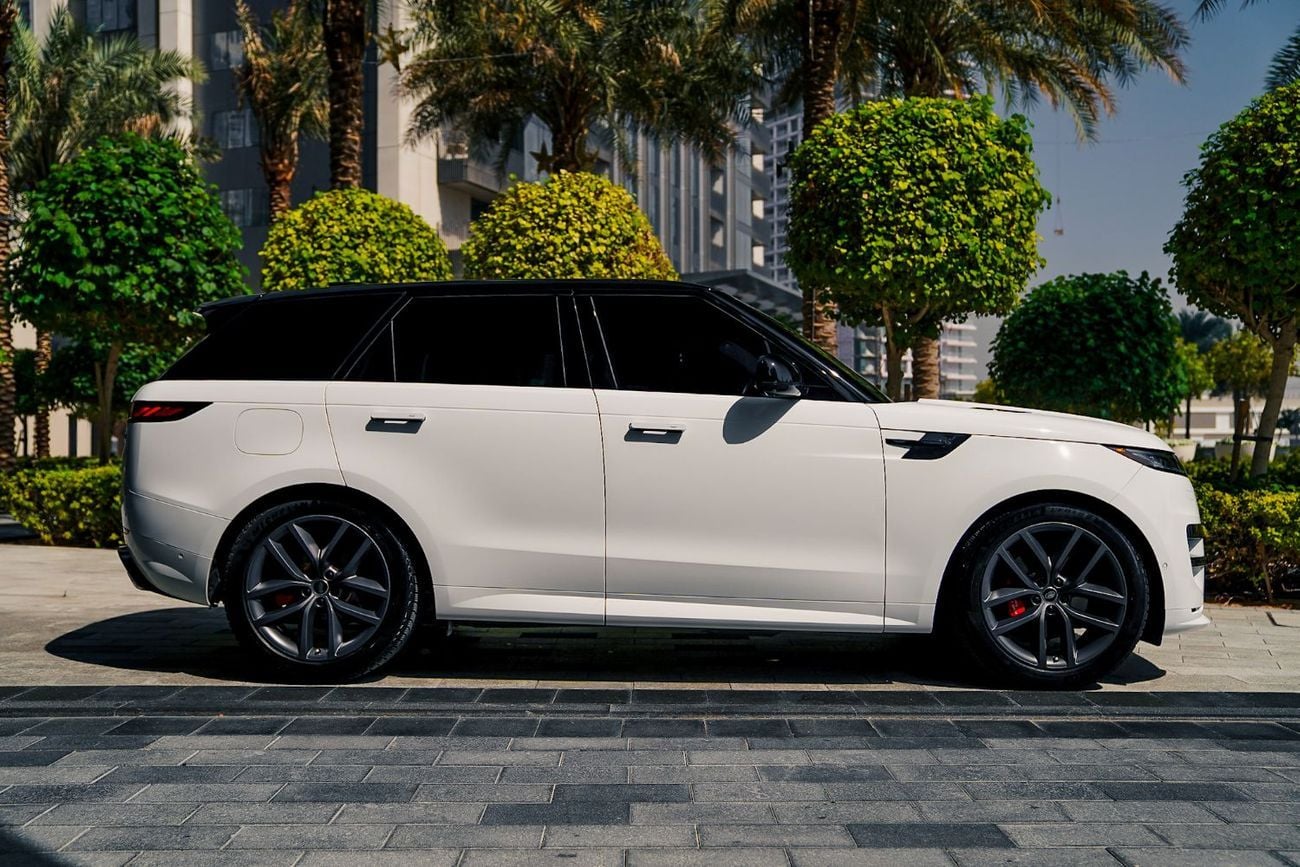 Land Rover Range Rover Sport HSE P400 Clean title 2 Keys Original paint no accident with heads-up Completely Service.