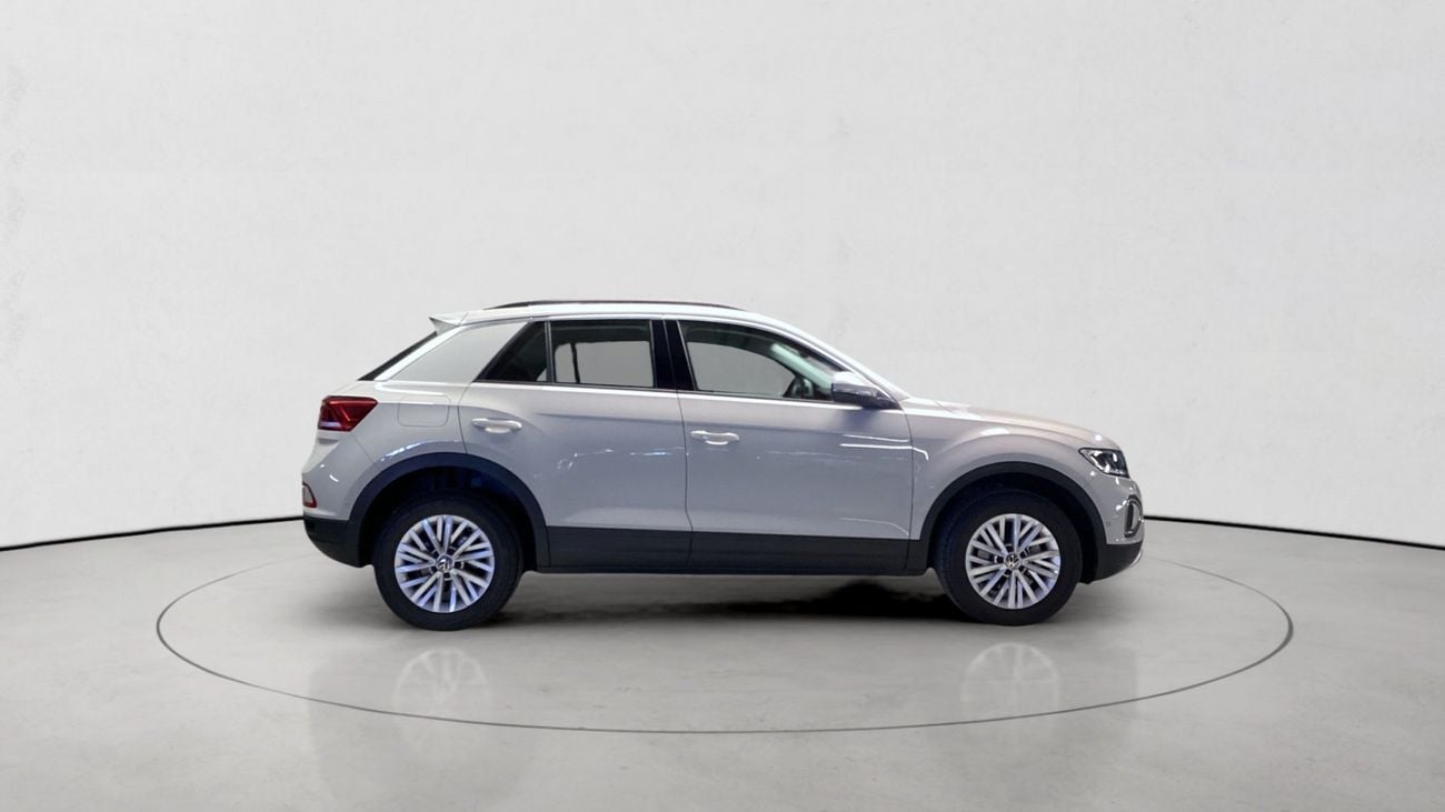 فولكس واجن T ROC Life | شامل الضمان | 0 ﺪﻔﻋﺓ ﺃﻮﻟﻯ