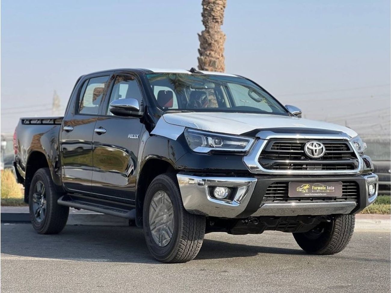 Toyota Hilux 2.7L PTR A/T // 2024 // MID HIGH OPTION WITH  SEATS VENTILATION , LED LIGHT , POWER WINDOWS // SPECI