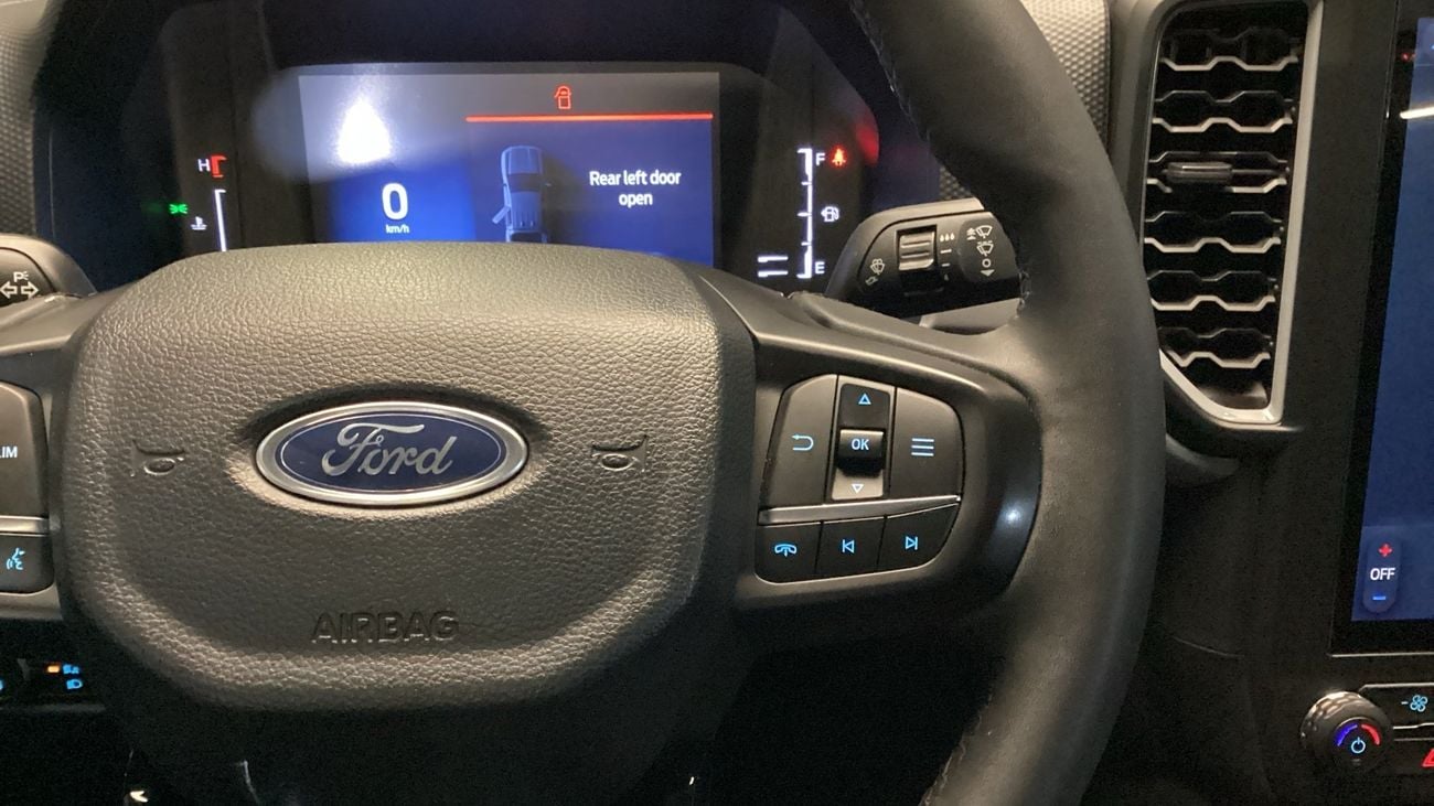 Ford Ranger XLT 2.5L (166 HP) XLT | Guaranteed Warranty | 0 Down Payment