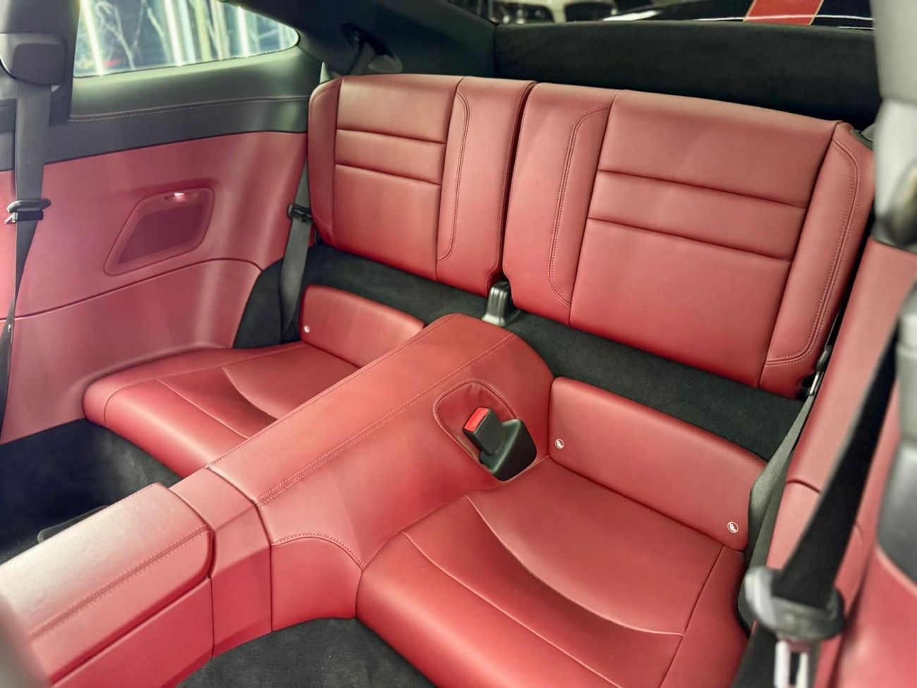 بورش 911 Carrera 3.0L (444 HP) Coupe 2020 Porsche 911, Warranty, Just Been Serviced, Excellent Condition, GCC