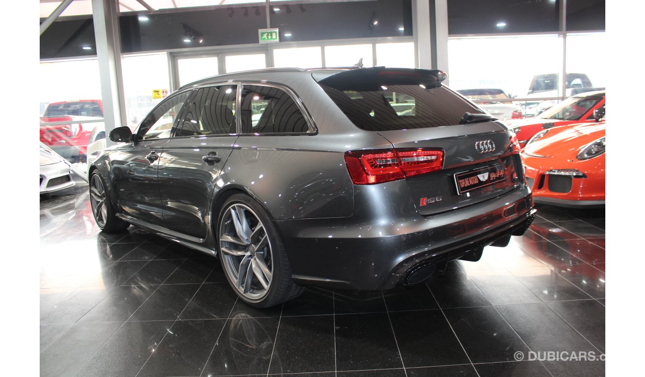 أودي RS6