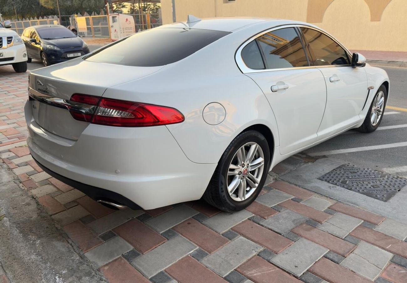 جاكوار XF Premium Luxury 3.0L