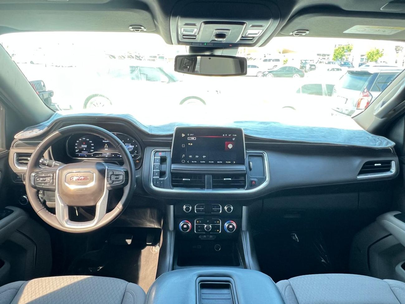 GMC Yukon GMC YUKON 2023 5.3 V8 SLT (AWD)