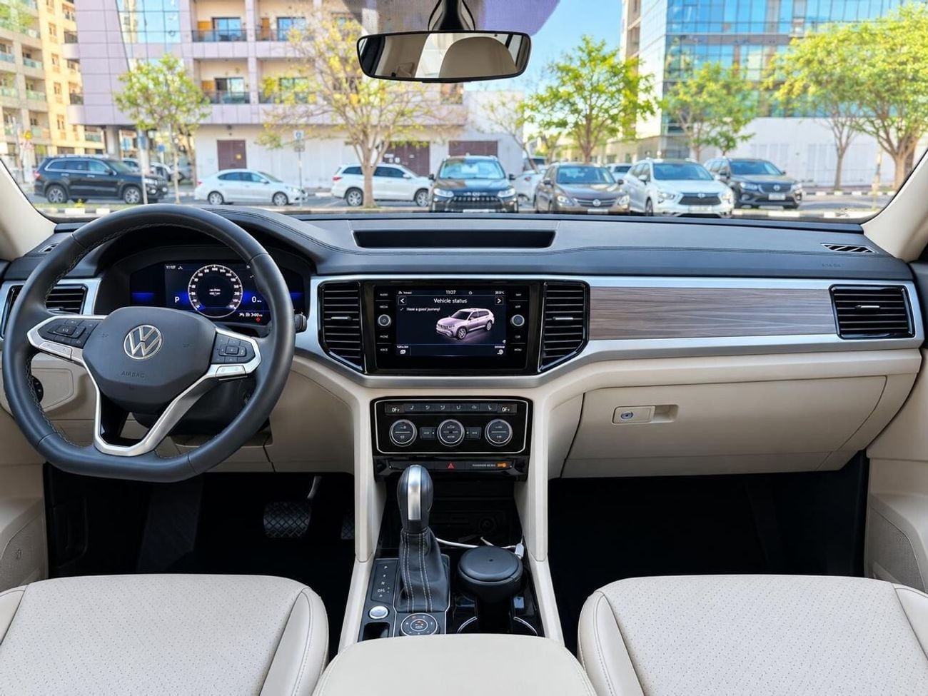 Volkswagen Teramont COMFORTLINE 3.6 V6 -GCC -First Owner- Full Agency Service- Accident Free -72,000 km