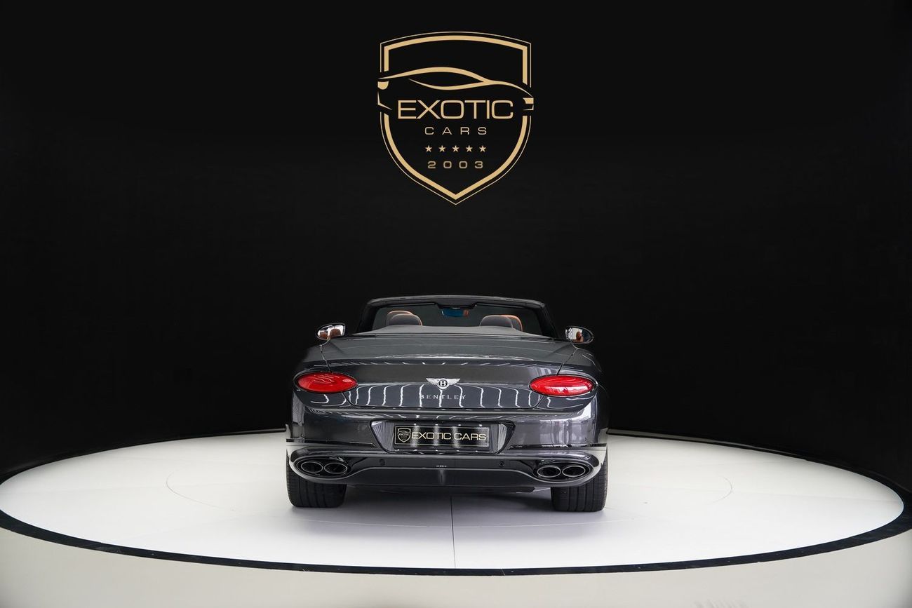 بنتلي كونتيننتال جي تي سي Bentley GTC V8 Black Edition