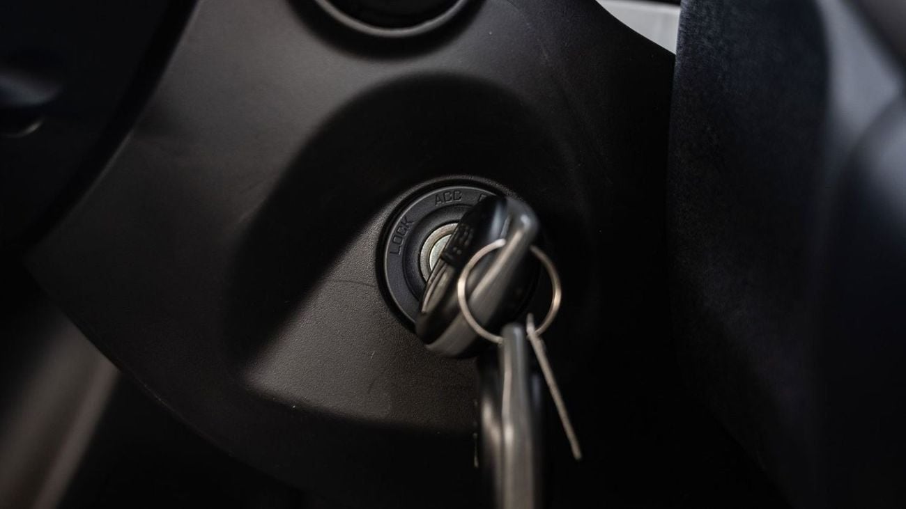 تويوتا ستارلت Toyota starlet 1.5P AT MY2025 – BLACK