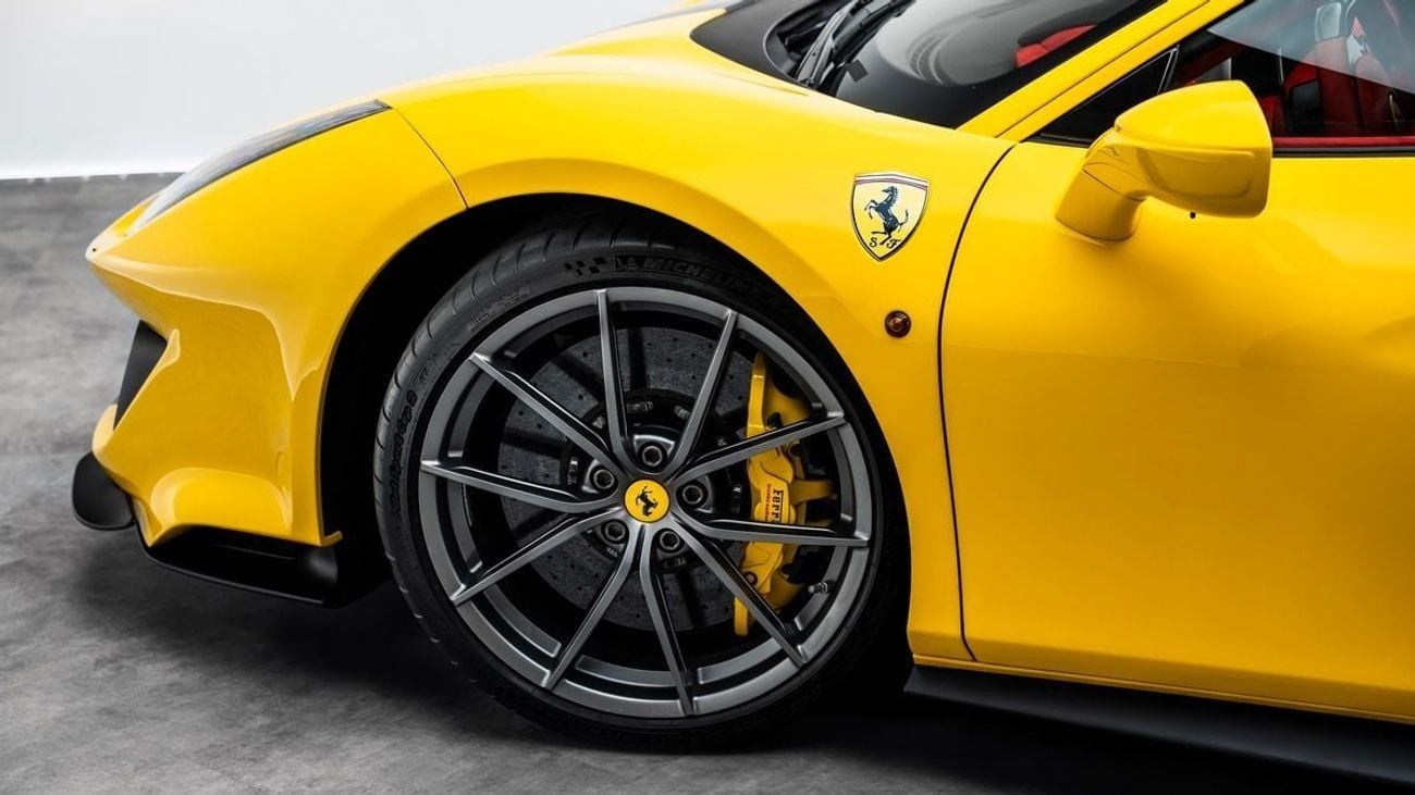 Ferrari 488 Pista - 2019 - GCC - Under Warranty and Service Contract