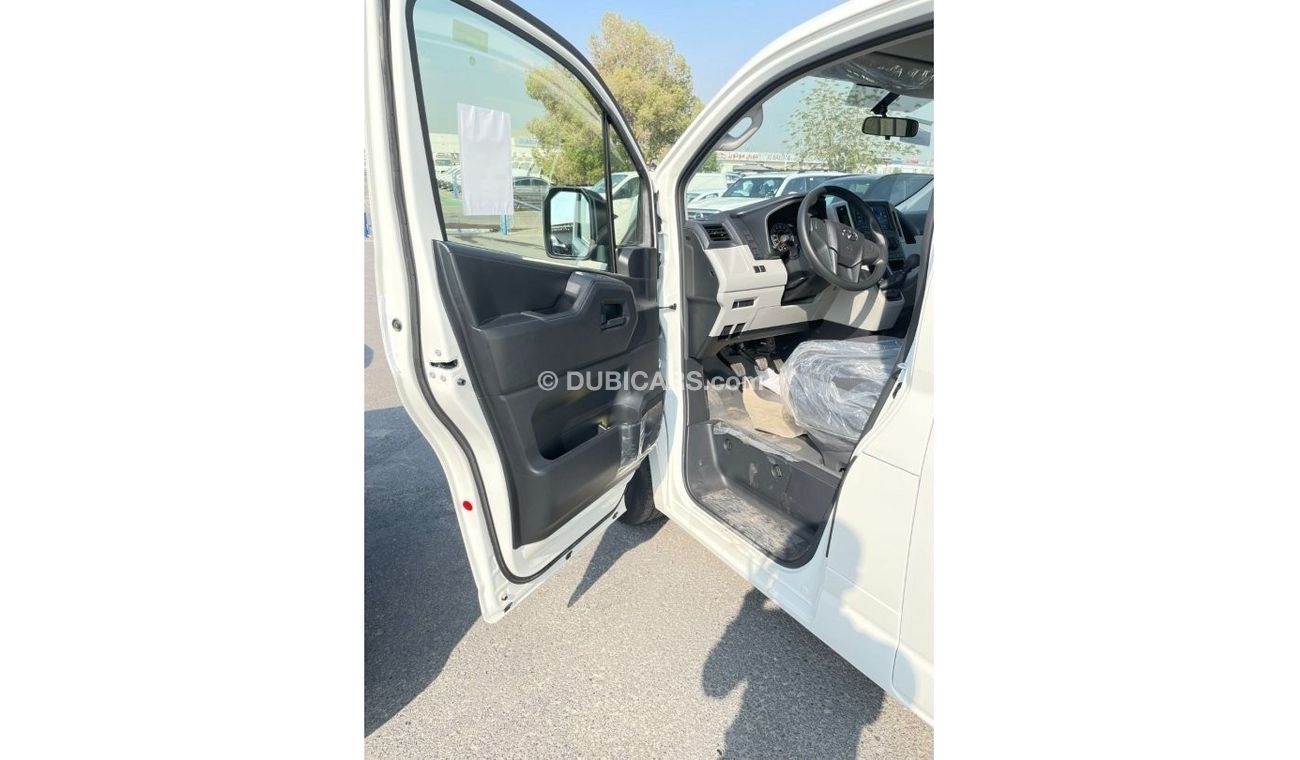 Toyota Hiace 3.5L Petrol M/T Delivery (Cargo) Van