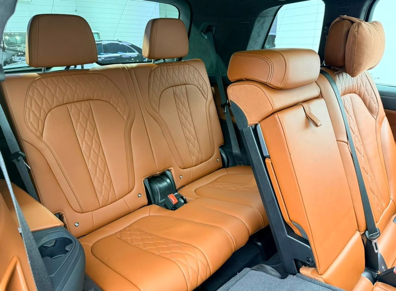 بي أم دبليو X7 M50i 2022 BMW X7 2027 BMW Warranty, Full BMW Service History, Excellent Condition, GCC