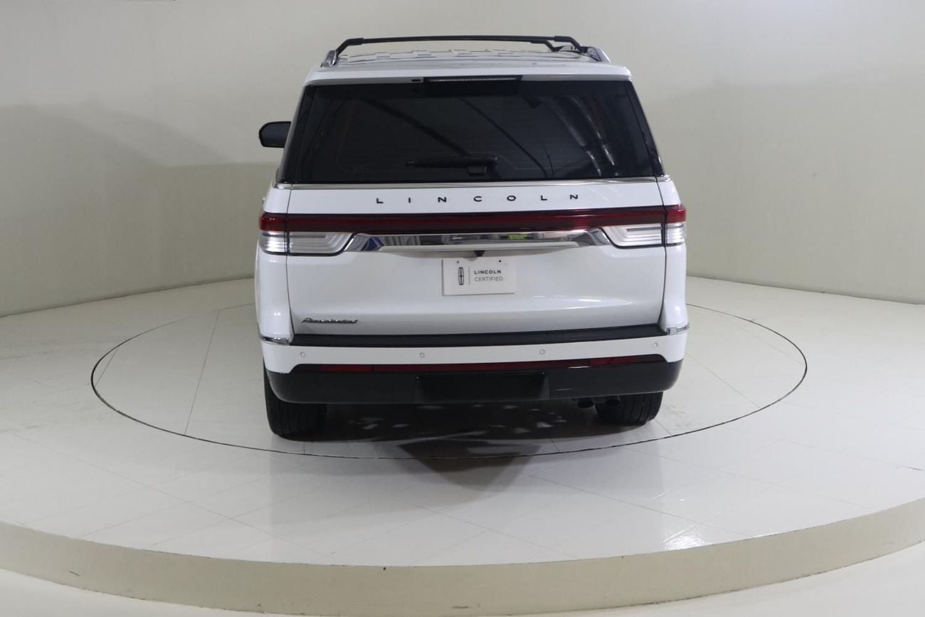 Lincoln Navigator Presidential 3.5L N1924 NAVIGATOR PRESIDENTIAL / FREE INSURANCE & REGISTRATION / AL QOUZ SHOWROOM