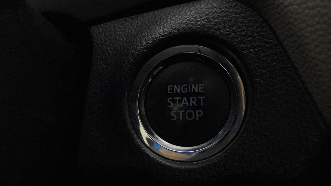 تويوتا راف ٤ ADVENTURE 2.5 | بدون دفعة مقدمة | اختبار القيادة في المنزل