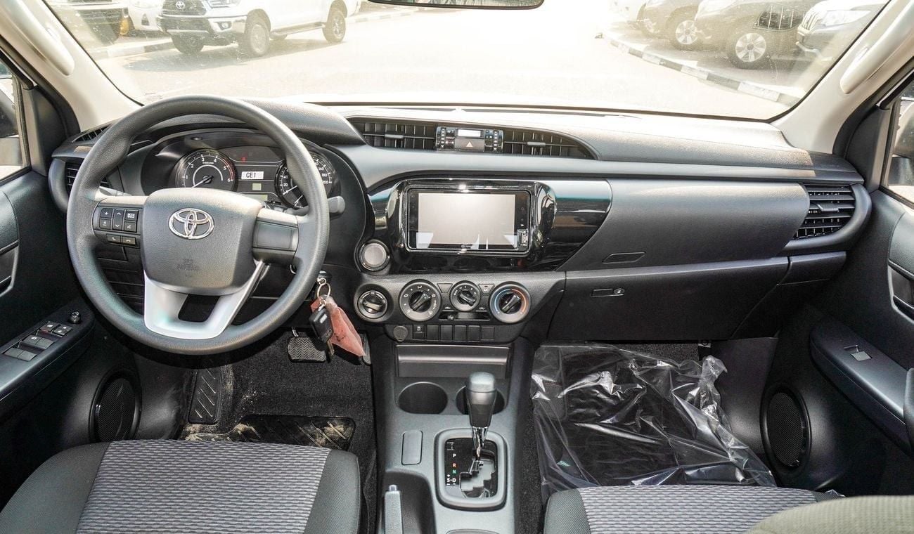 Toyota Hilux GL 2.4L Double Cab Utility