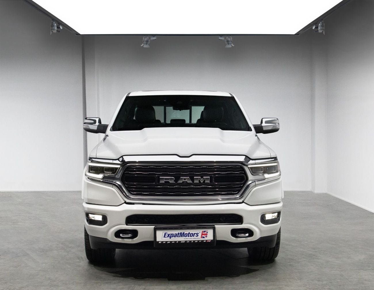 دودج RAM 1500 Limited