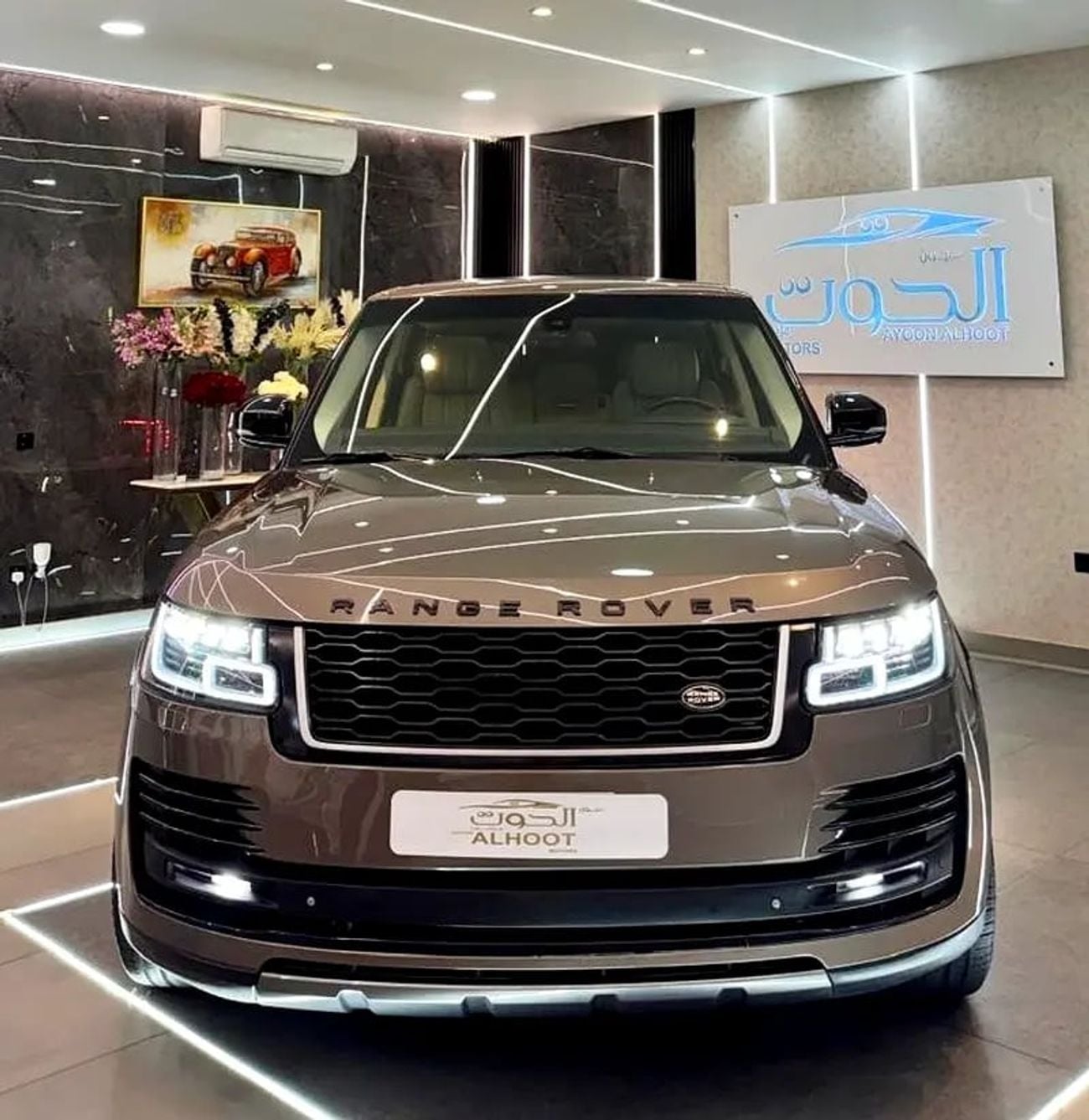 Land Rover Range Rover AUTOBIOGRAPHY SUPERCHARGED FACELIFT RR VOGUE V8 || GCC || TOP RANGE || PERFECT CONDITION
