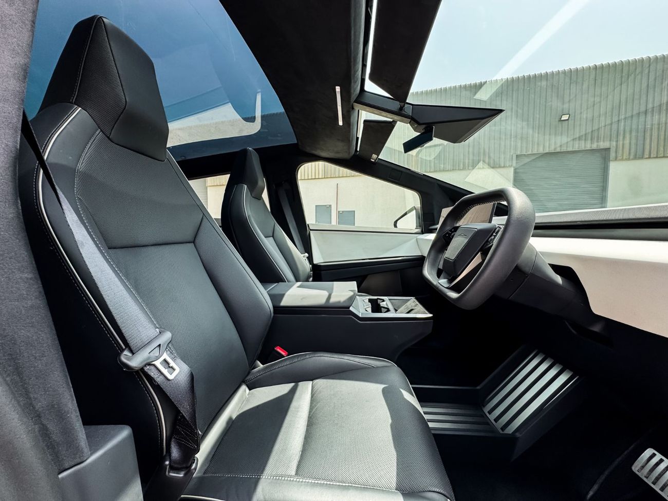 تسلا سايبرتراك Cyberbeast