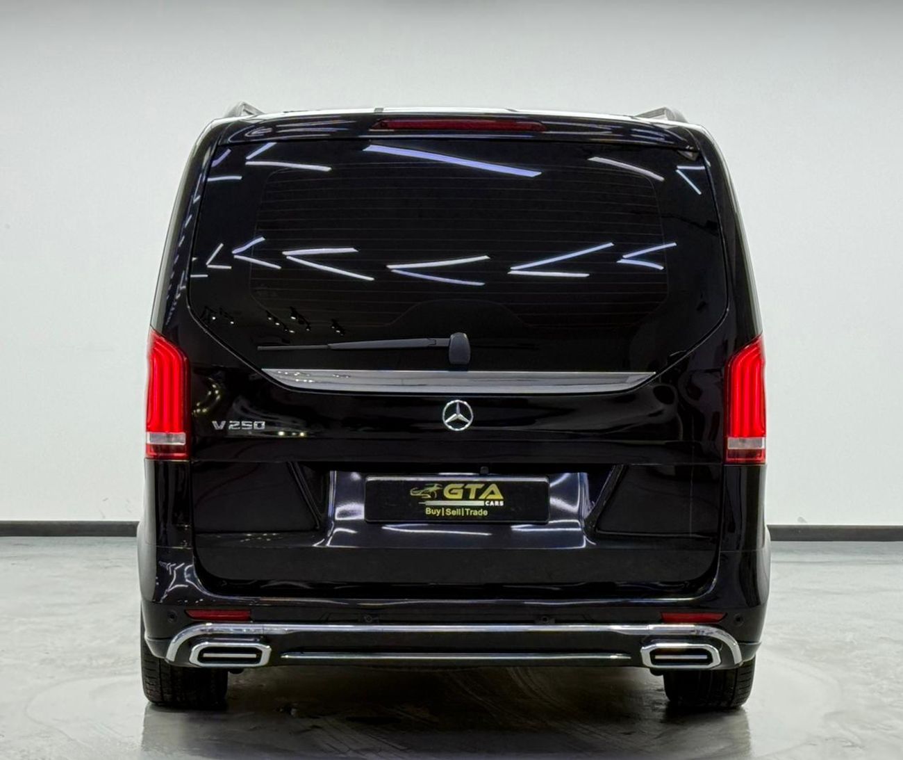 Mercedes-Benz V 250 2023 Mercedes-Benz V250 Line Conversion, 1 Year Warranty Unlimited KM, Full Service History, GCC