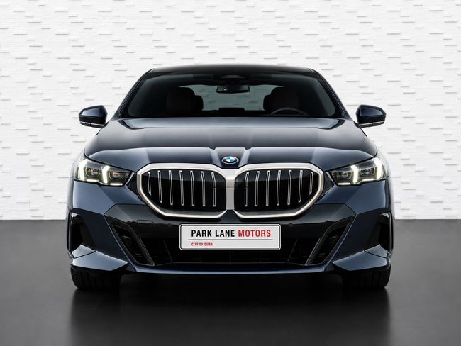 BMW 5 Series M SPORT, миниатюра 23