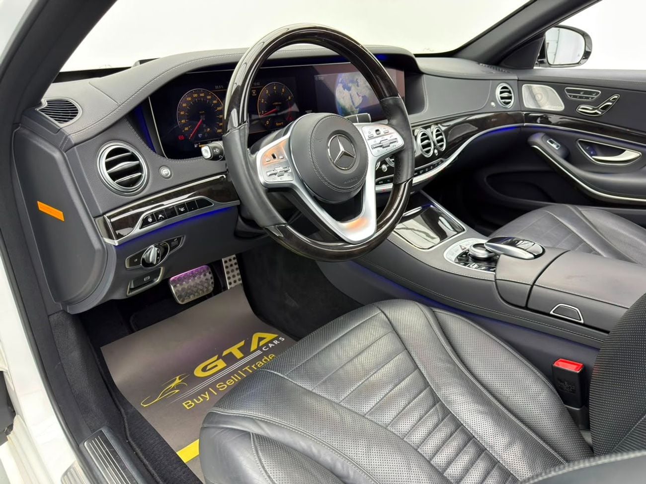 Mercedes Benz S560 STD
