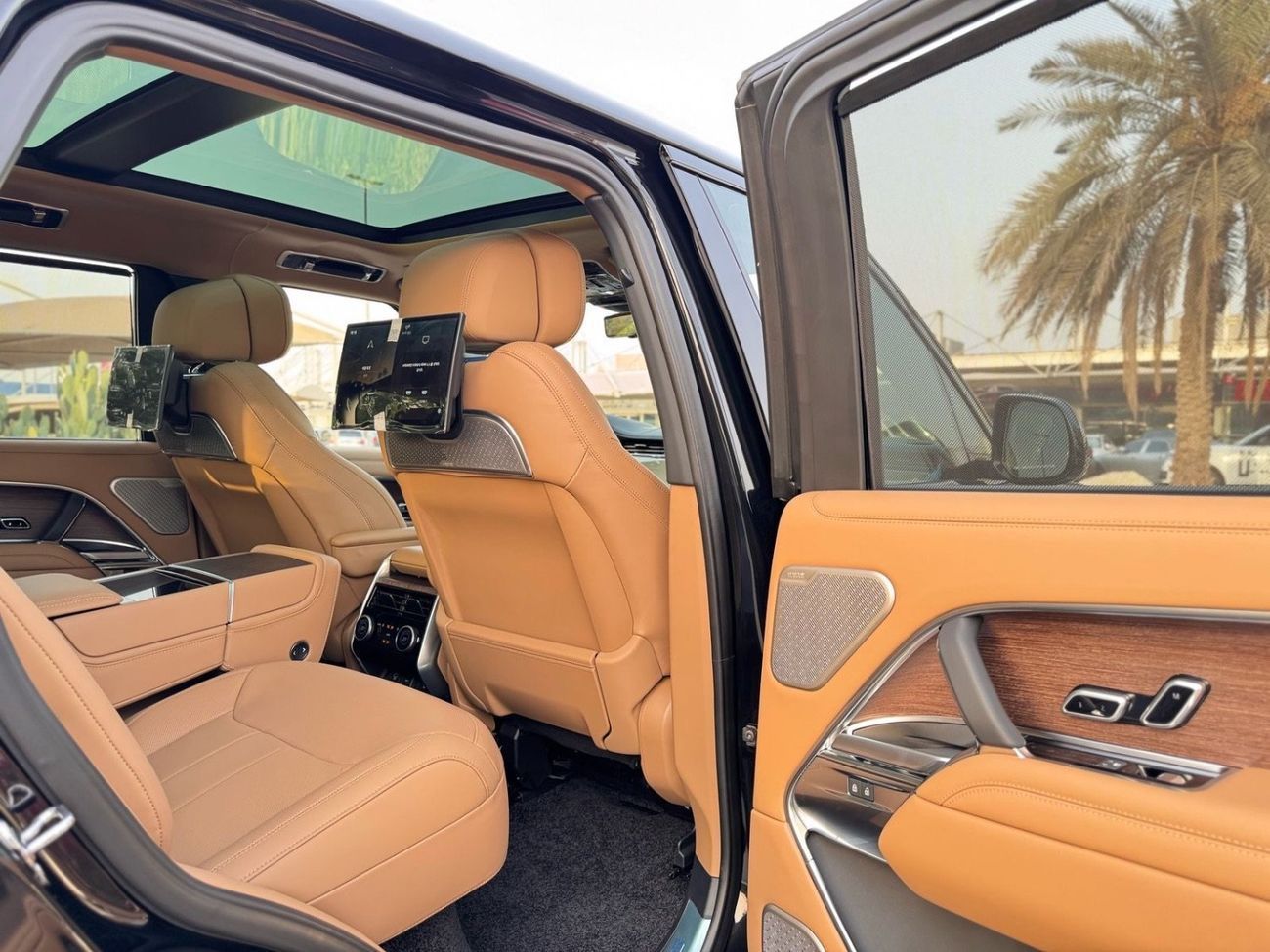 لاند روفر رينج روفر Autobiography P530 4.4L