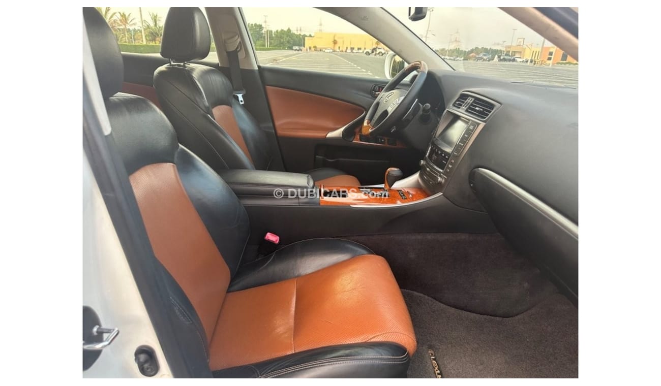 Lexus IS300 MODEL 2013 GCC CAR PERFECT CONDITION INSIDE AND OUTSIDE FULL OPTION SUN ROOF LEATHER SEATS NAVIGATIO