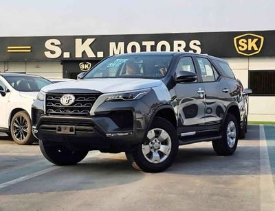 تويوتا فورتونر 2.4L V4 DIESEL / MANUAL A.C / DIFF LOCK / OVER FENDER / MID OPTION 4WD (CODE # FD24B)