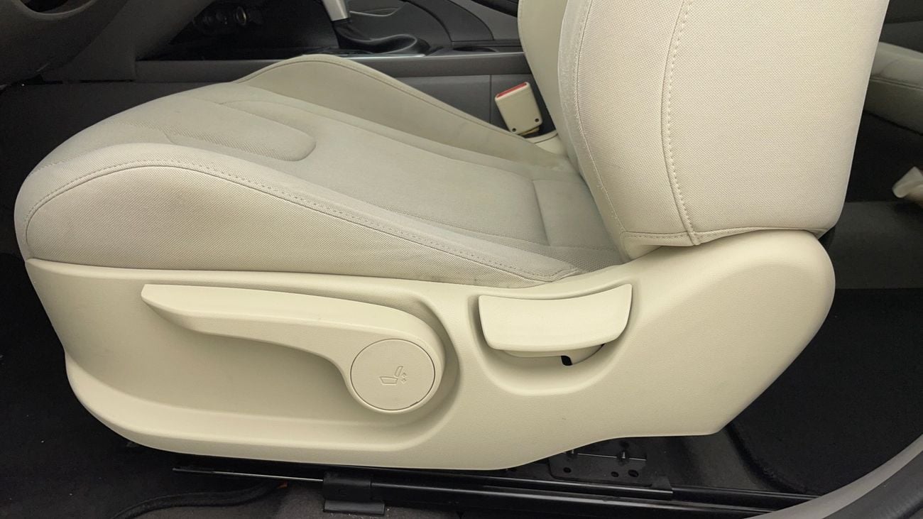 هيونداي إلانترا SMART 1.6 | بدون دفعة مقدمة | اختبار القيادة في المنزل