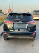 Toyota RAV4 XLE 4WD sunroof  full Option