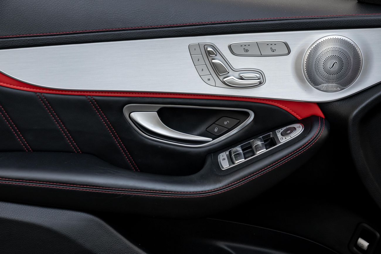 مرسيدس بنز GLC 63 AMG 4,113 P.M | 0% Downpayment | Mercedes-Benz GLC 63 S AMG!