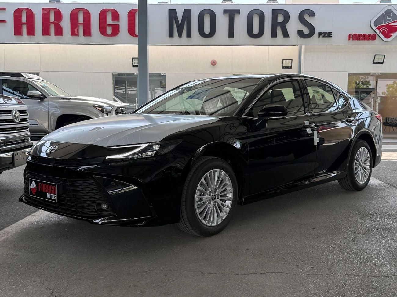 Toyota Camry LE 2.5 MADE IN JAPAN *EXPORT ONLY**التصدير فقط خارج الخليج***