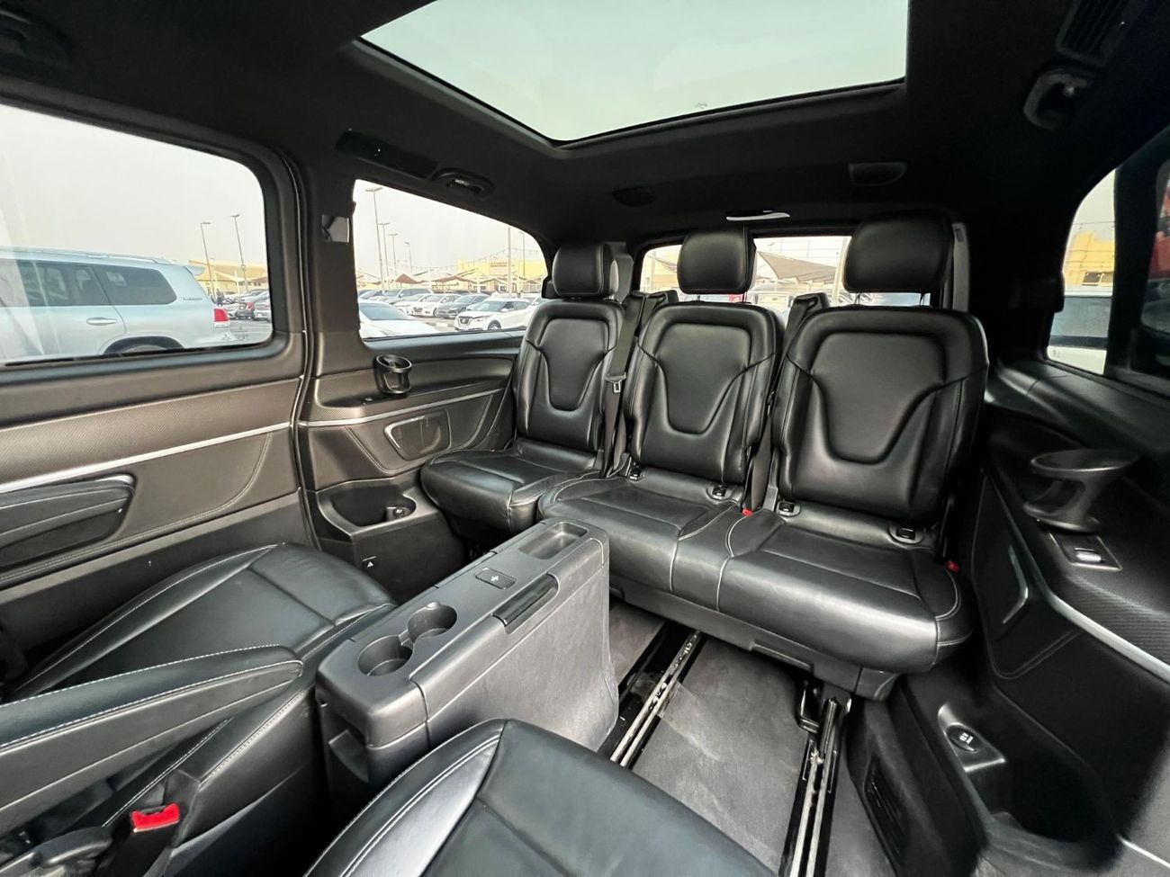 مرسيدس بنز V 250 افانتجارد