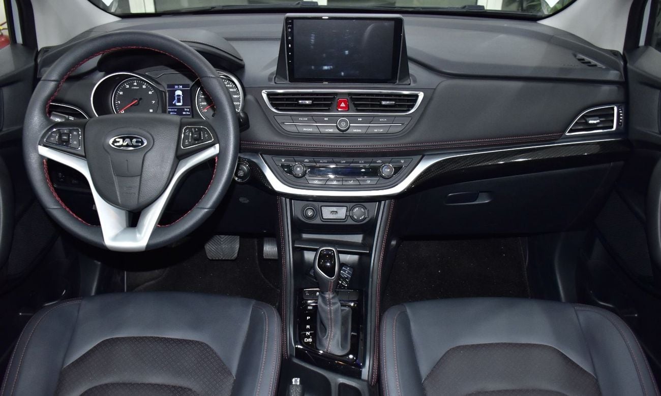 جاك S3 STANDARD عرض ممتاز لسيارة جاكوار S3 (موديل 2019) باللون الفضي بمواصفات خليجية