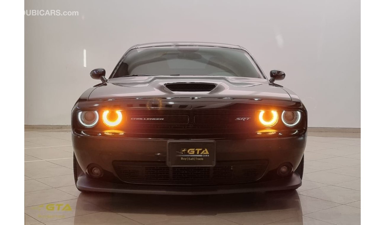 دودج تشالينجر 2016 Dodge Challenger SRT8 Hellcat, Dodge Warranty, Full Service History, Very Low KMs, GCC