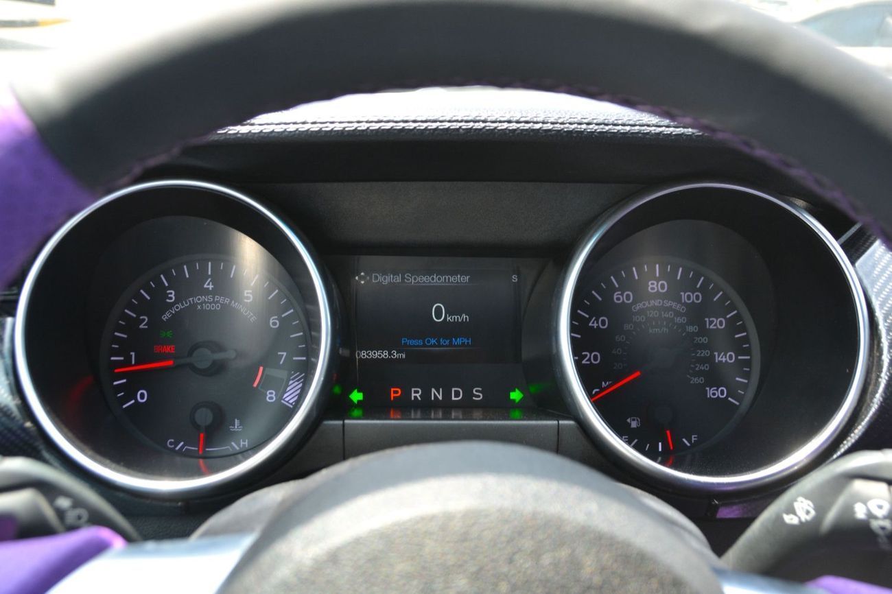 Ford Mustang GT Premium 5.0L V8