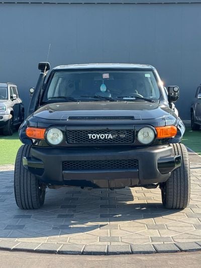 Toyota FJ Cruiser BASE 2 4.0L