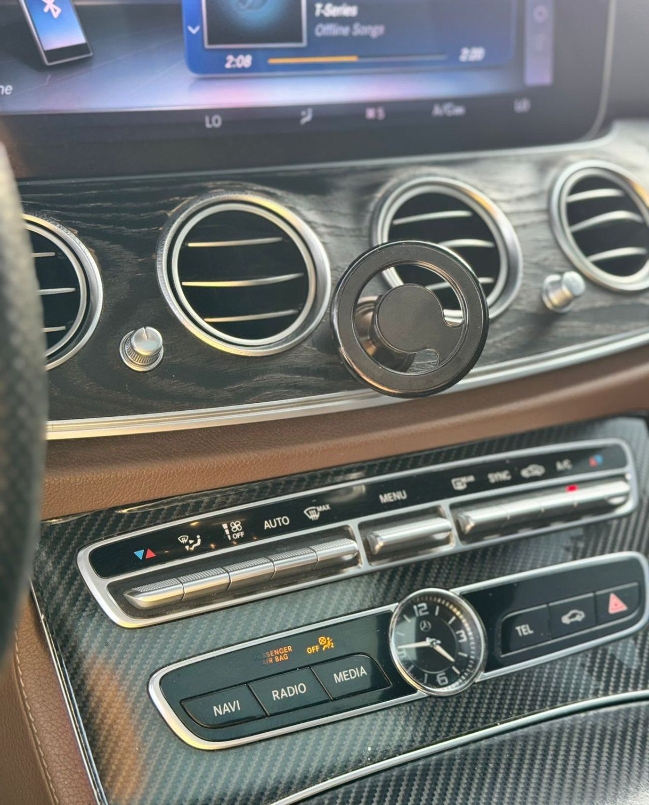 Mercedes-Benz E300