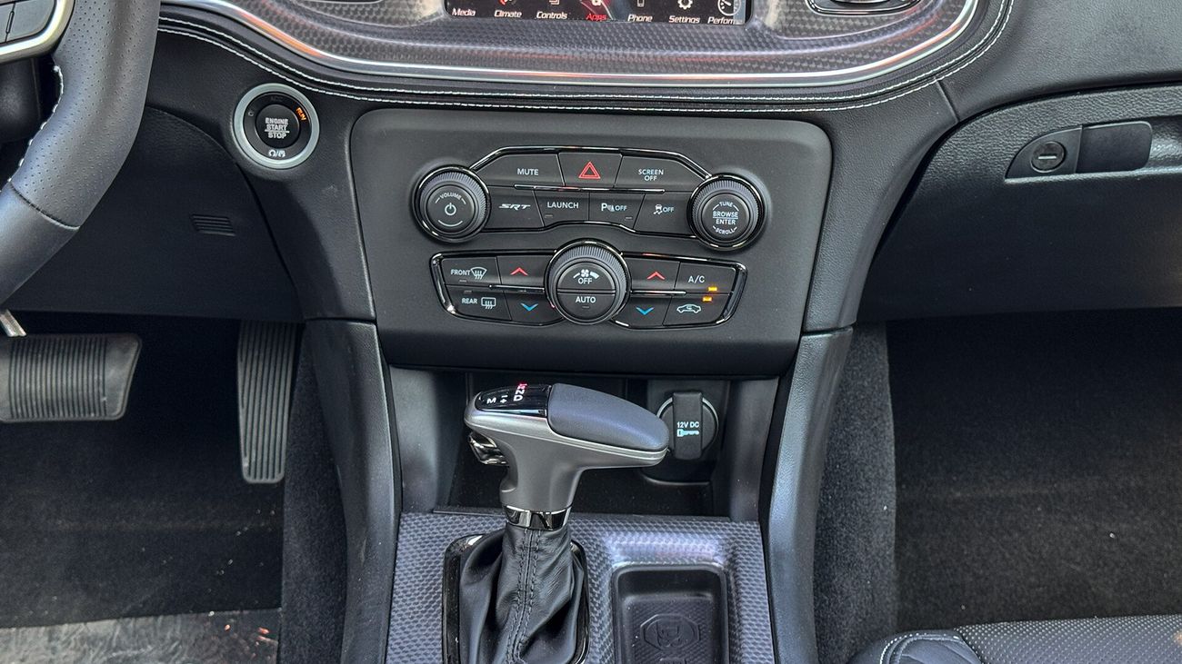 دودج تشارجر SRT Hellcat