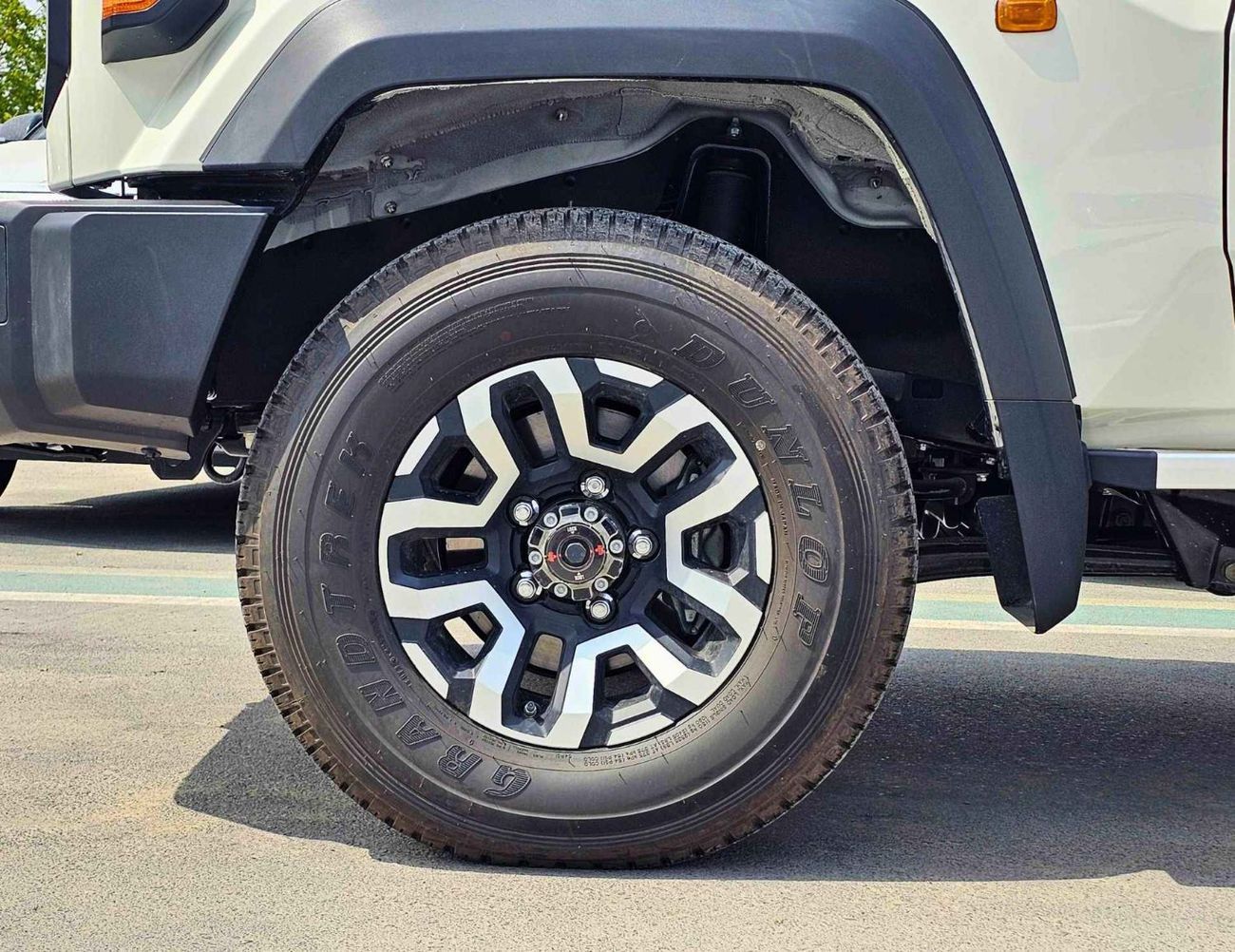 تويوتا لاند كروزر 70 LC76 LX/2.8L DIESEL V4 A/T/LETAHER SEATS/DVD,CAMERA/ (CODE#HT76ZS)