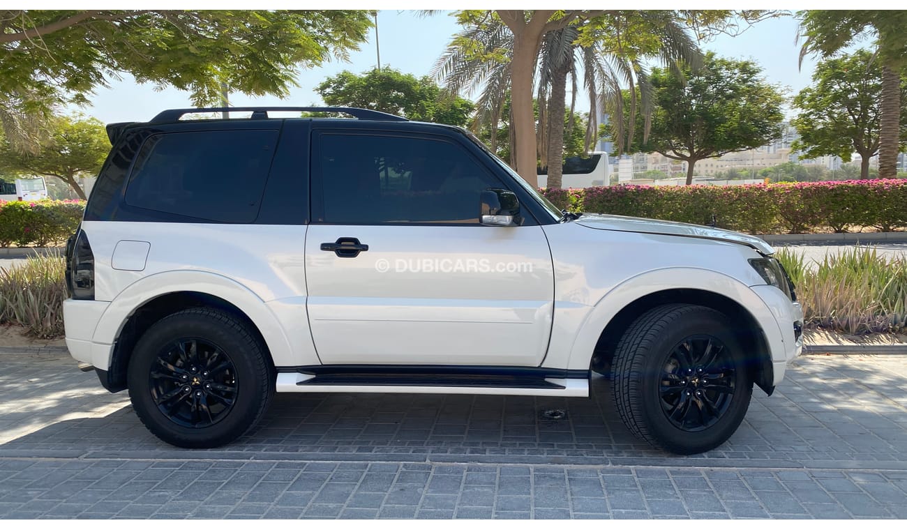 Mitsubishi Pajero SWB 3 Door 3.8L Signature Ed.